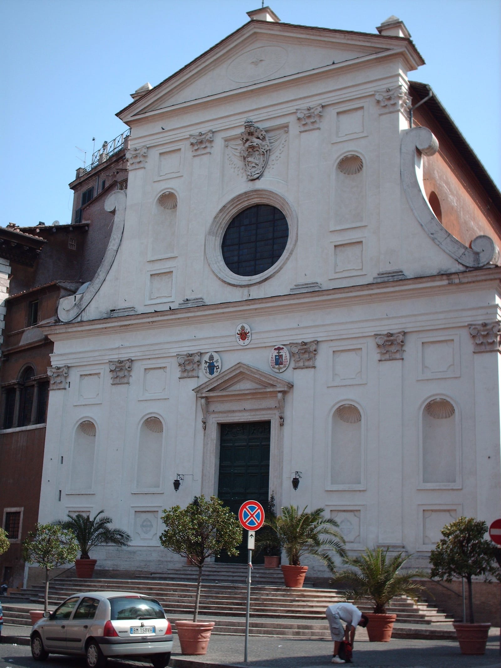 Facade of Santo Spirito in Sassia in Rome. Featured image for Churches near the Vatican: what to visit before or after St Peter's.